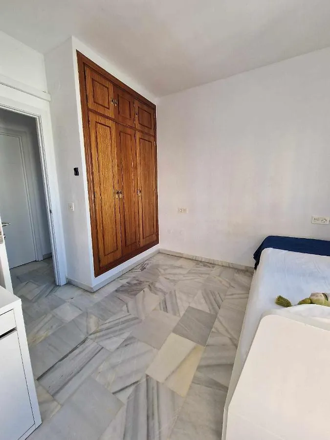 Apartment 3 Rooms Con Parking Y Terraza En C Marmoles Malaga