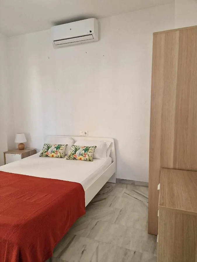 3 rooms con parking y terraza en c Marmoles Málaga España
