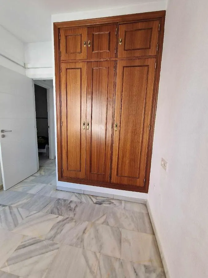 3 rooms con parking y terraza en c Marmoles Málaga Apartamento