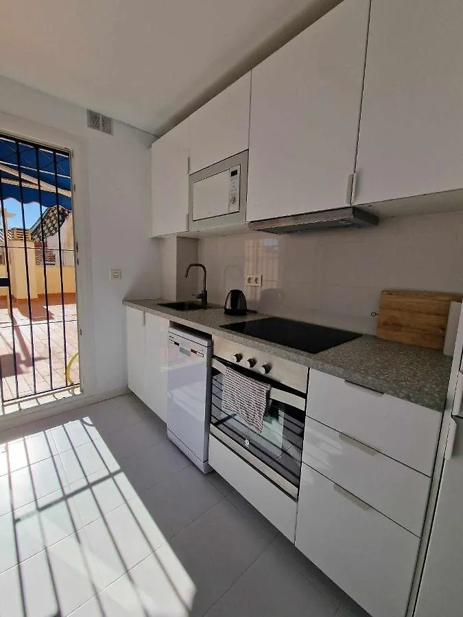 3 rooms con parking y terraza en c Marmoles Málaga 0*,  España