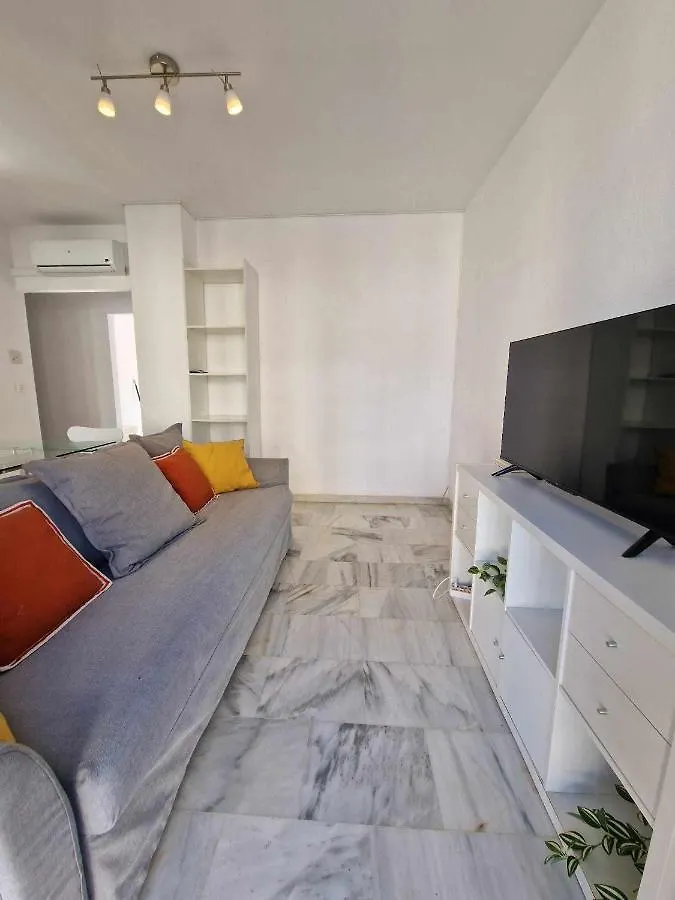3 rooms con parking y terraza en c Marmoles Málaga 0*,